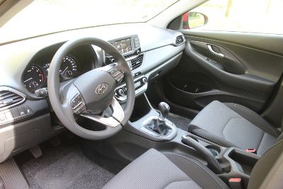 Ein Mietwagen der Autovermietung Ziegler in Lemberg